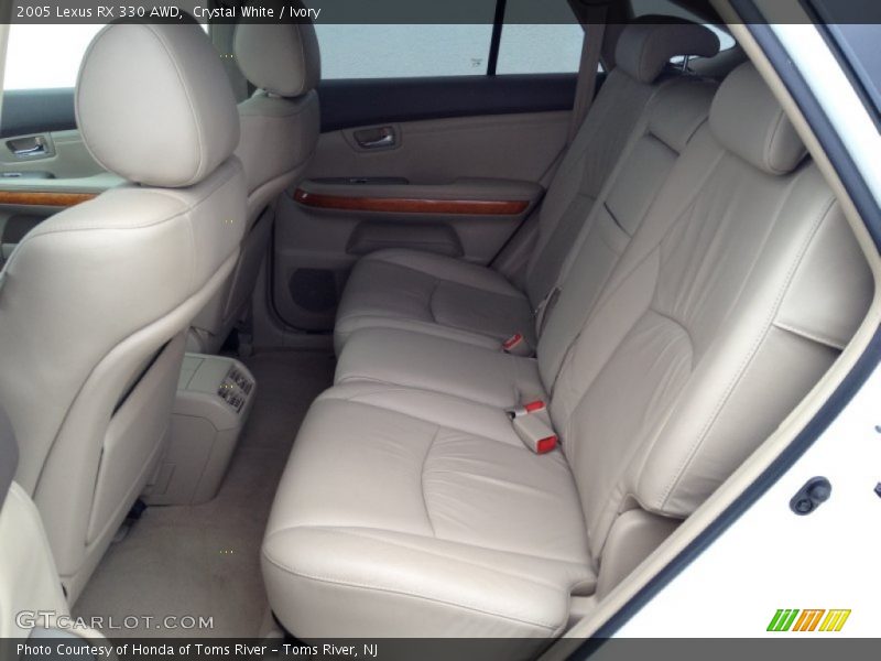 Crystal White / Ivory 2005 Lexus RX 330 AWD