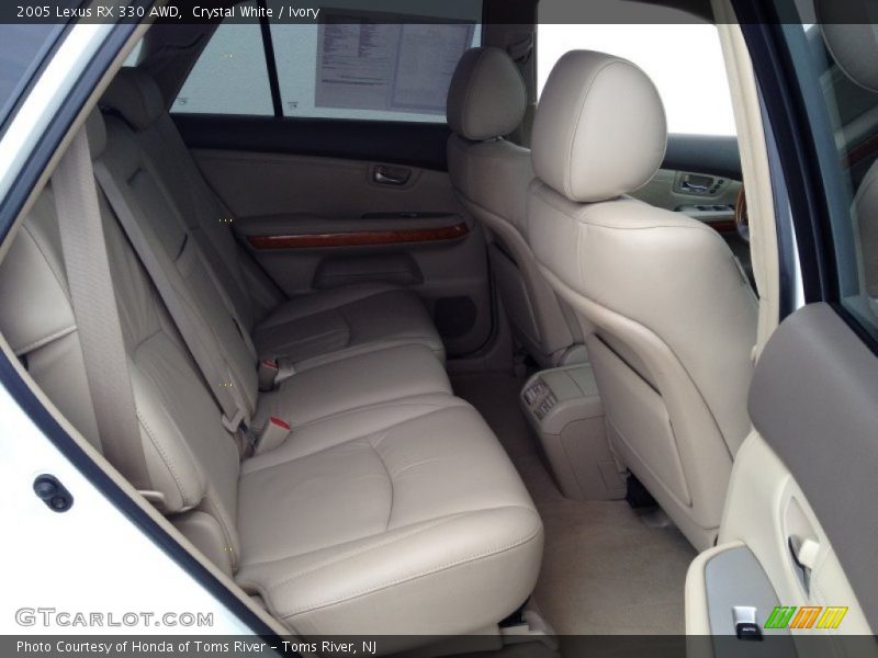 Crystal White / Ivory 2005 Lexus RX 330 AWD