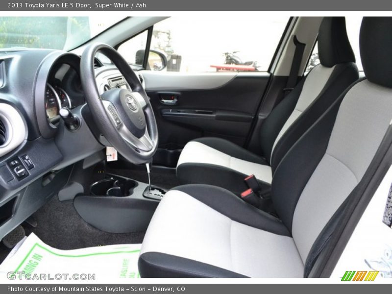 Super White / Ash 2013 Toyota Yaris LE 5 Door