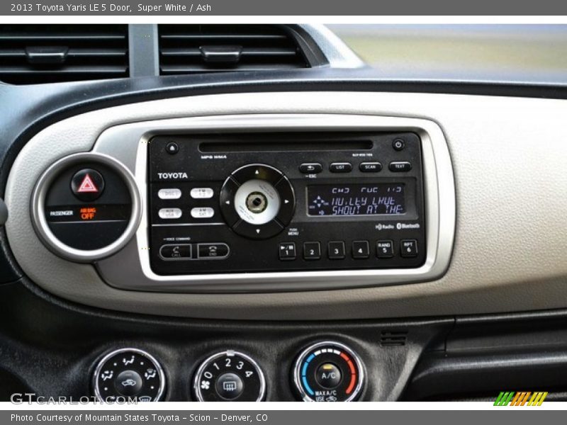 Super White / Ash 2013 Toyota Yaris LE 5 Door