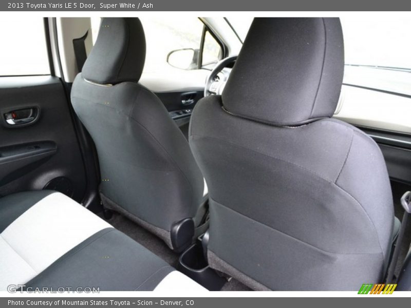 Super White / Ash 2013 Toyota Yaris LE 5 Door