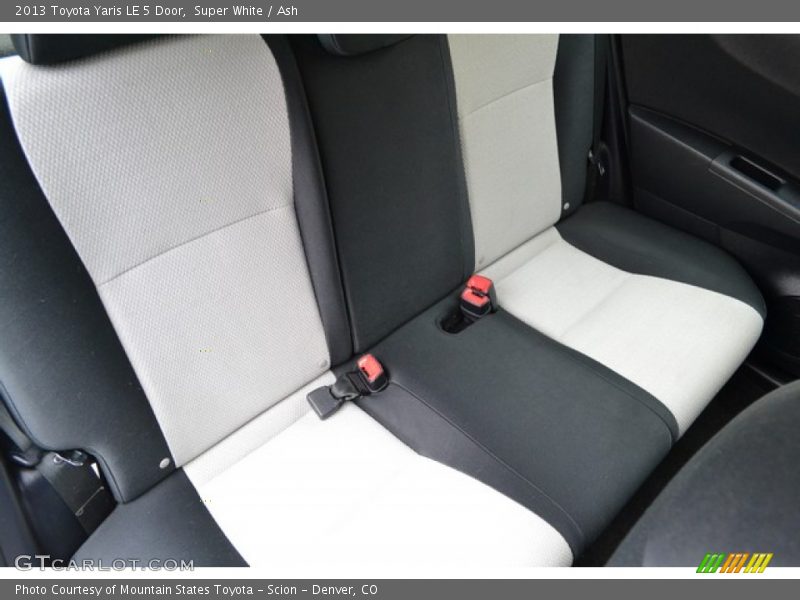 Super White / Ash 2013 Toyota Yaris LE 5 Door
