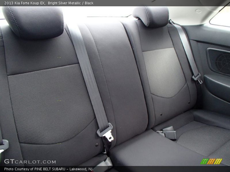 Bright Silver Metallic / Black 2013 Kia Forte Koup EX