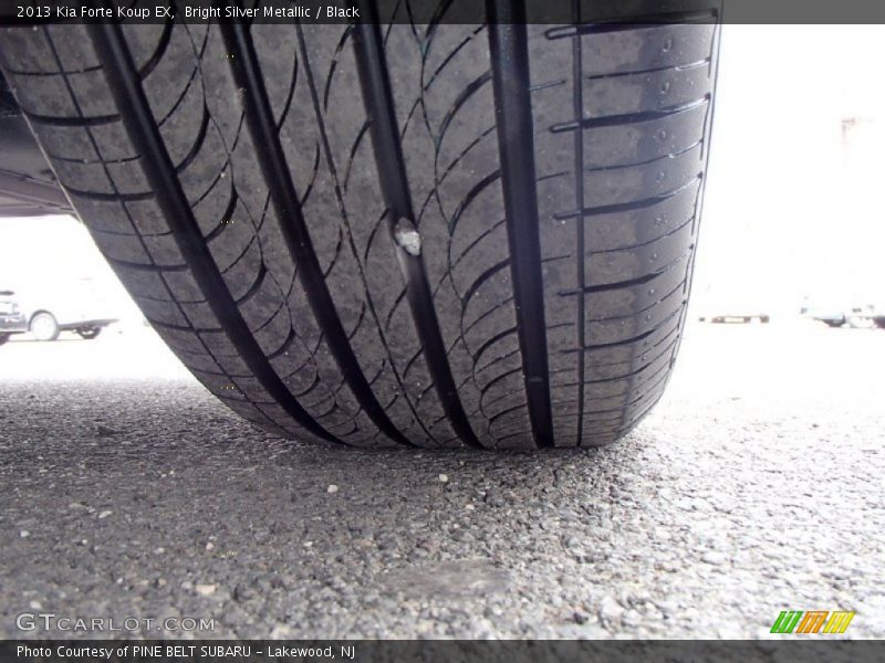Bright Silver Metallic / Black 2013 Kia Forte Koup EX