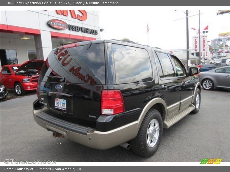 Black / Medium Parchment 2004 Ford Expedition Eddie Bauer 4x4