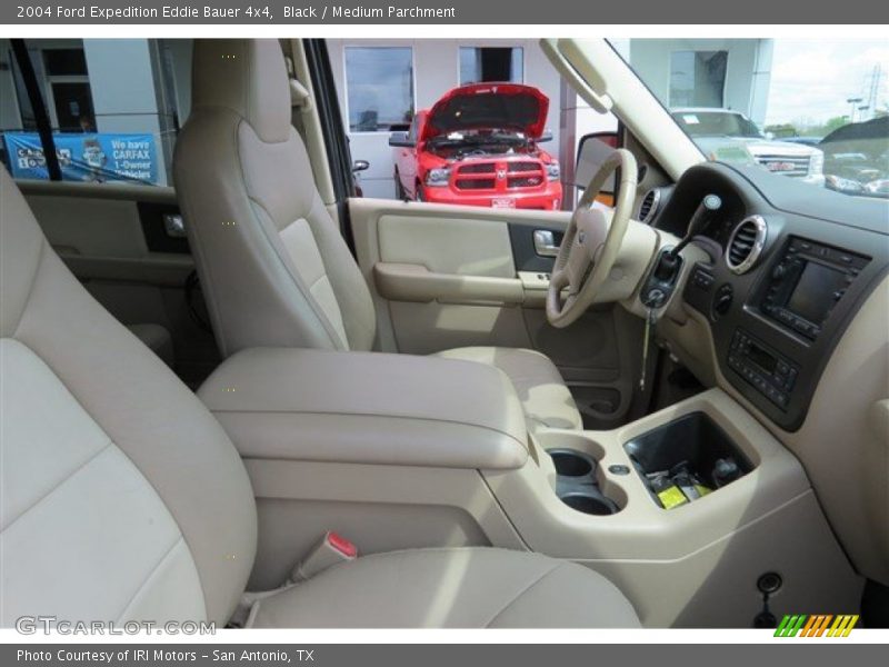 Black / Medium Parchment 2004 Ford Expedition Eddie Bauer 4x4