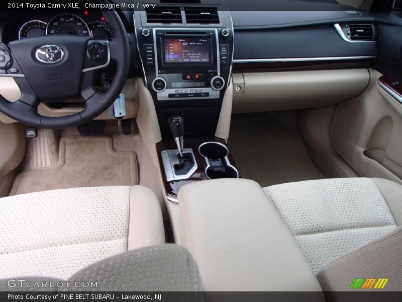 Champagne Mica / Ivory 2014 Toyota Camry XLE