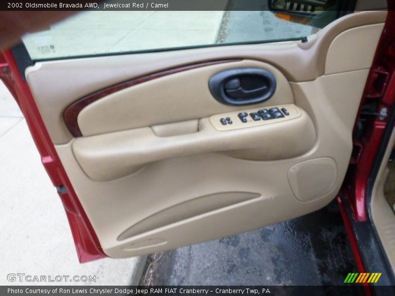 Jewelcoat Red / Camel 2002 Oldsmobile Bravada AWD