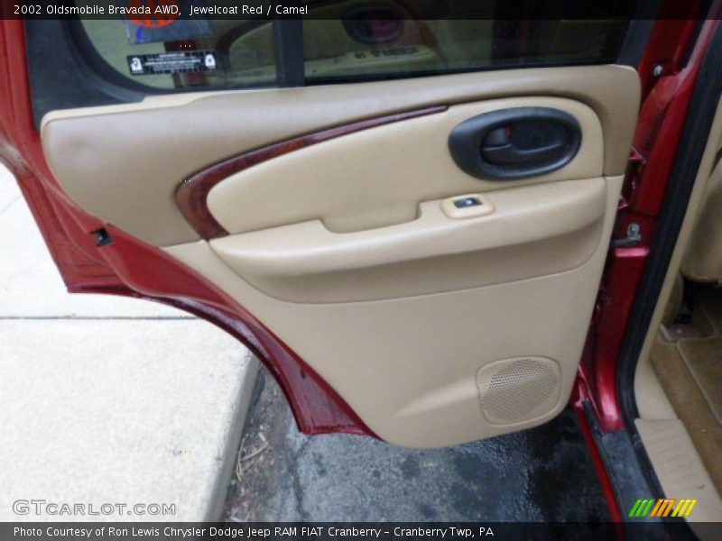 Jewelcoat Red / Camel 2002 Oldsmobile Bravada AWD