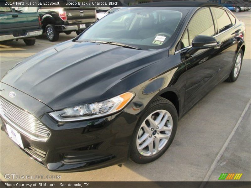 Tuxedo Black / Charcoal Black 2014 Ford Fusion SE EcoBoost