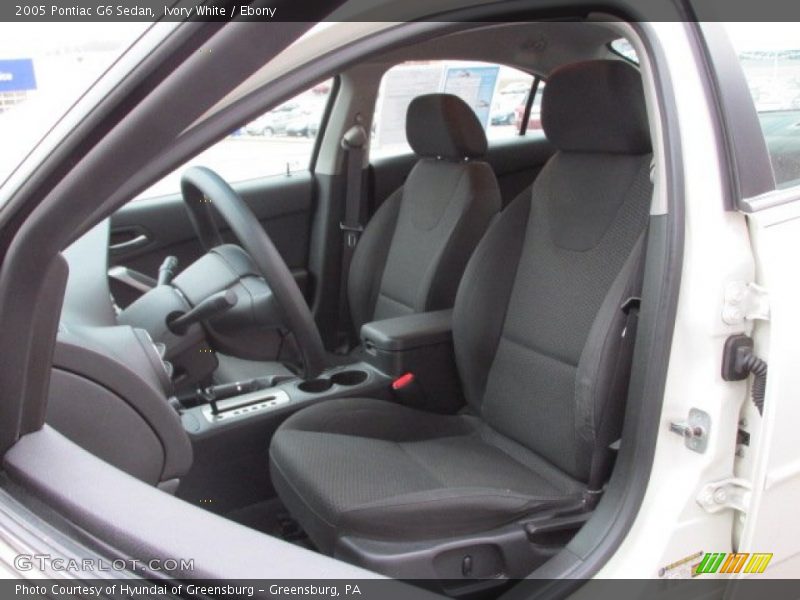  2005 G6 Sedan Ebony Interior