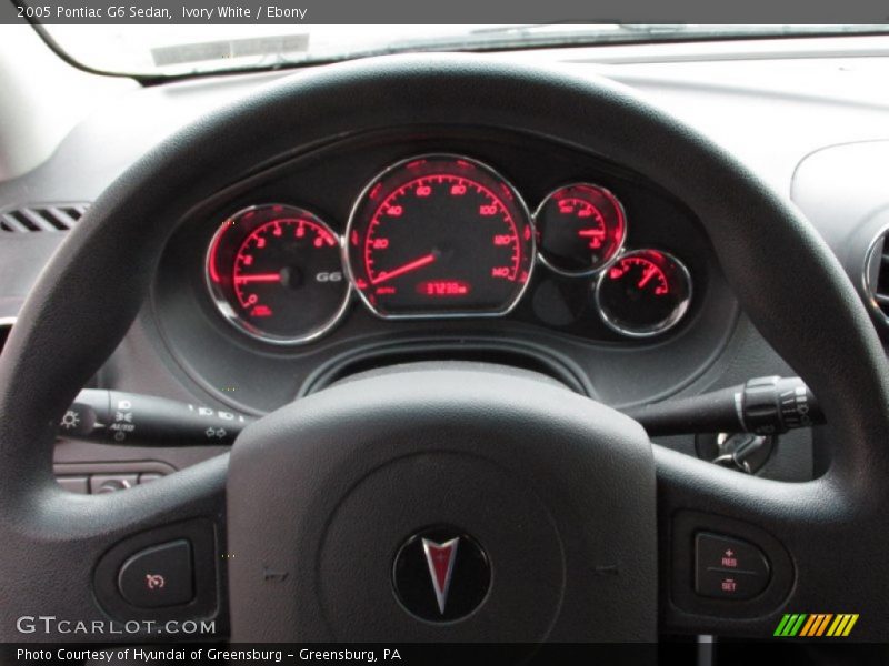 Ivory White / Ebony 2005 Pontiac G6 Sedan