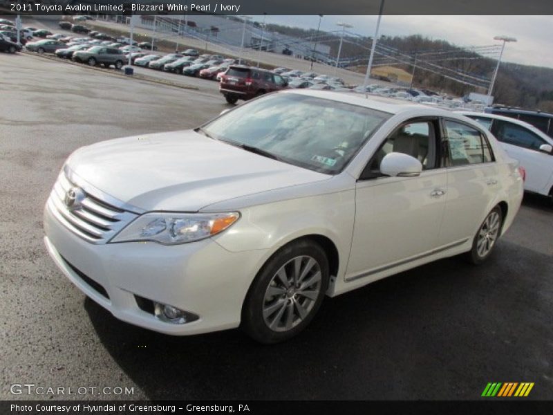 Blizzard White Pearl / Ivory 2011 Toyota Avalon Limited