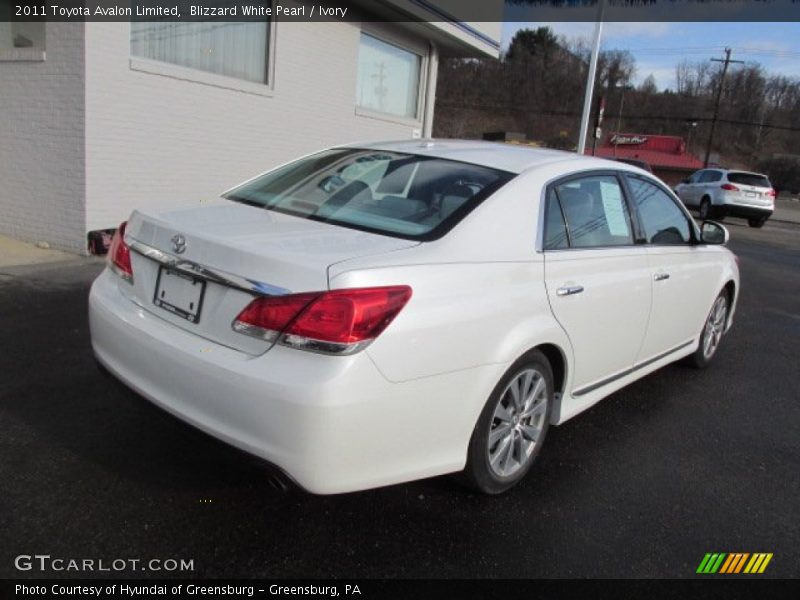 Blizzard White Pearl / Ivory 2011 Toyota Avalon Limited