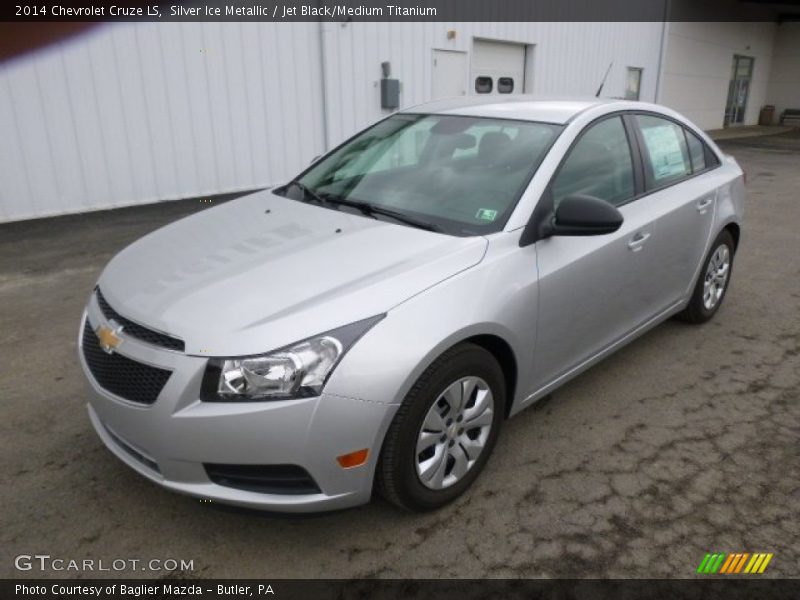 Silver Ice Metallic / Jet Black/Medium Titanium 2014 Chevrolet Cruze LS