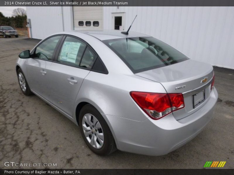 Silver Ice Metallic / Jet Black/Medium Titanium 2014 Chevrolet Cruze LS