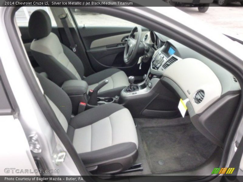 Silver Ice Metallic / Jet Black/Medium Titanium 2014 Chevrolet Cruze LS