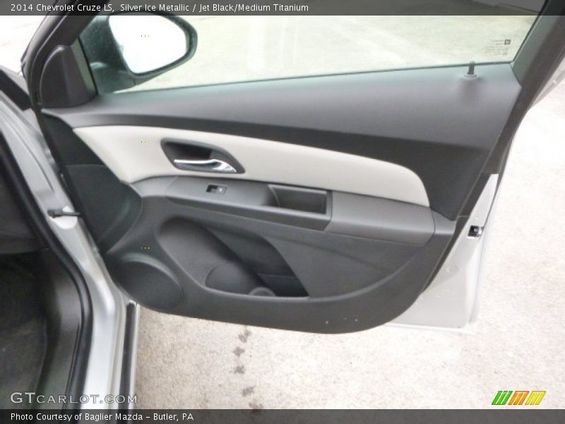Silver Ice Metallic / Jet Black/Medium Titanium 2014 Chevrolet Cruze LS