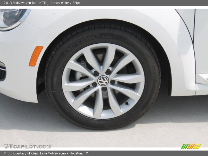 Candy White / Beige 2013 Volkswagen Beetle TDI