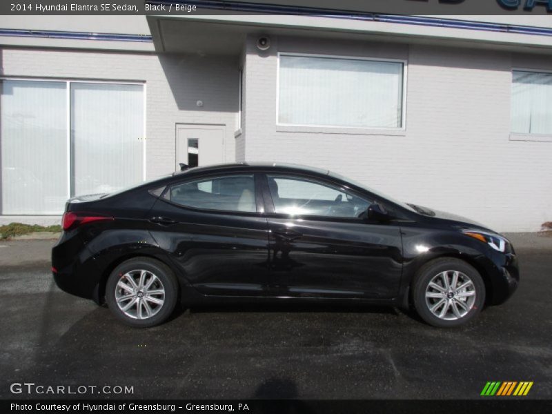 Black / Beige 2014 Hyundai Elantra SE Sedan
