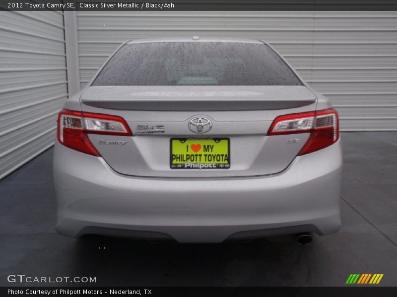 Classic Silver Metallic / Black/Ash 2012 Toyota Camry SE