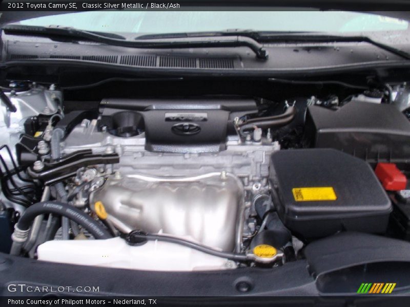 Classic Silver Metallic / Black/Ash 2012 Toyota Camry SE