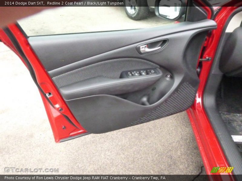 Redline 2 Coat Pearl / Black/Light Tungsten 2014 Dodge Dart SXT