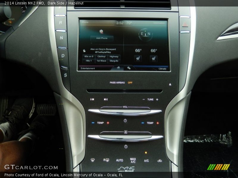 Dark Side / Hazelnut 2014 Lincoln MKZ FWD