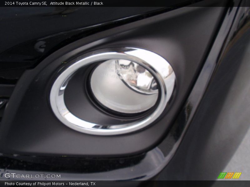 Attitude Black Metallic / Black 2014 Toyota Camry SE