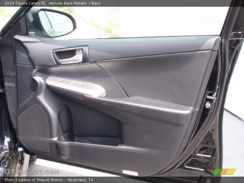 Attitude Black Metallic / Black 2014 Toyota Camry SE