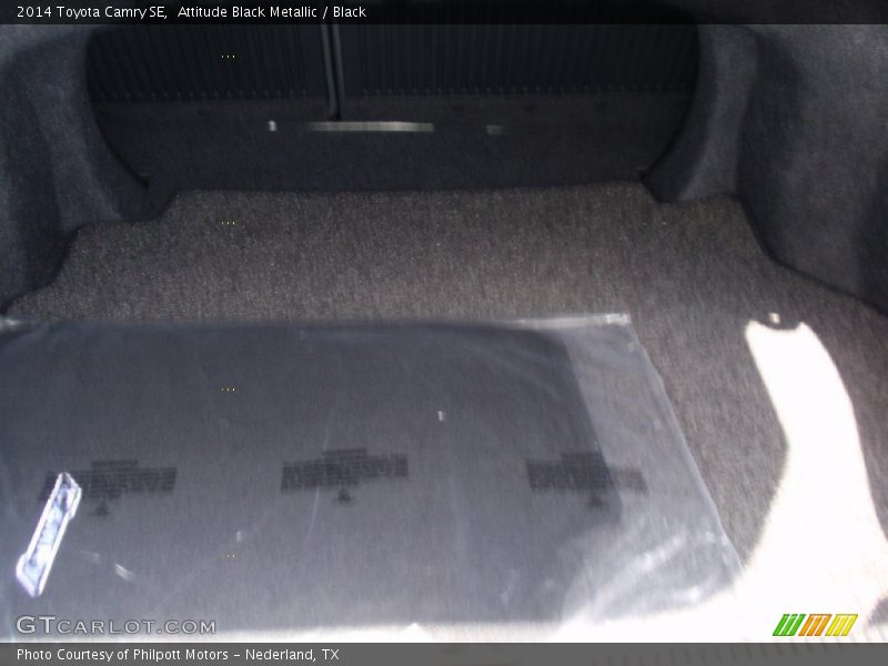 Attitude Black Metallic / Black 2014 Toyota Camry SE