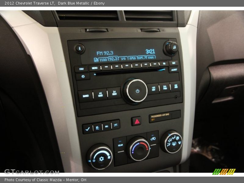 Dark Blue Metallic / Ebony 2012 Chevrolet Traverse LT