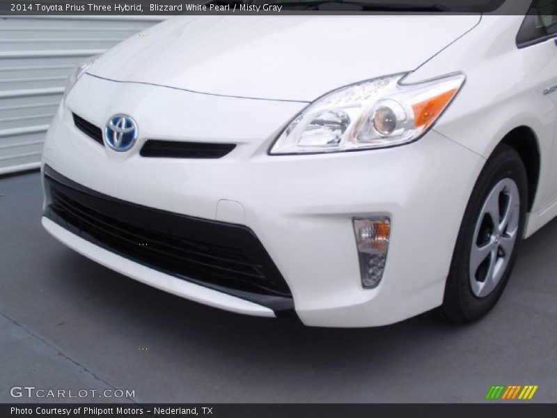 Blizzard White Pearl / Misty Gray 2014 Toyota Prius Three Hybrid