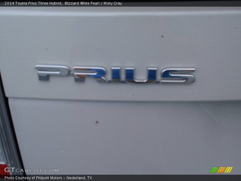 Blizzard White Pearl / Misty Gray 2014 Toyota Prius Three Hybrid