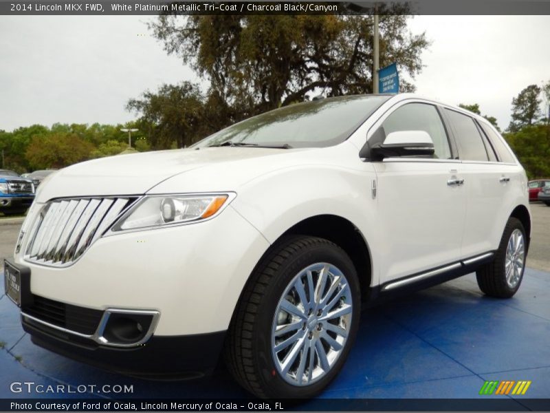 White Platinum Metallic Tri-Coat / Charcoal Black/Canyon 2014 Lincoln MKX FWD