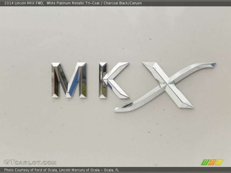 White Platinum Metallic Tri-Coat / Charcoal Black/Canyon 2014 Lincoln MKX FWD