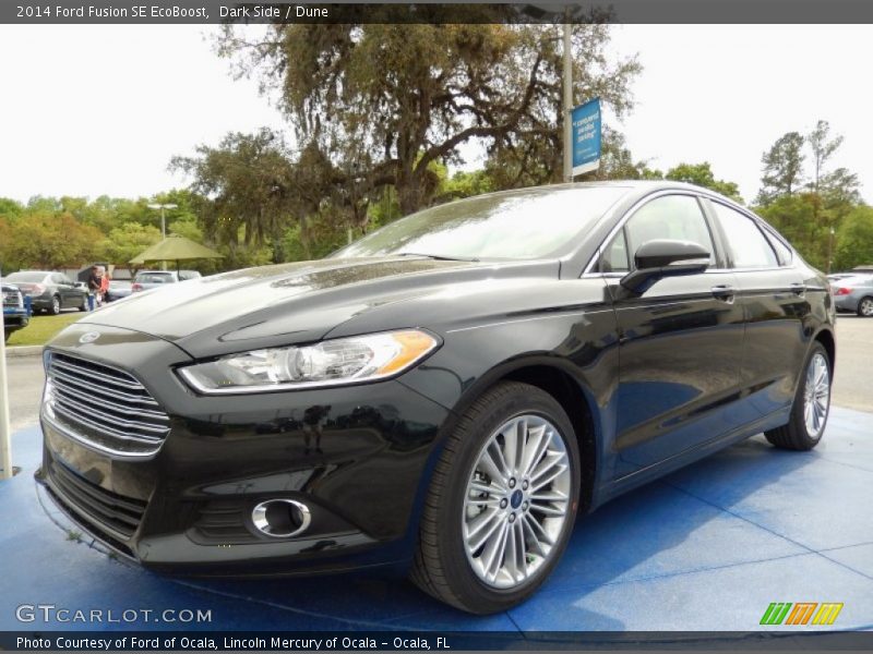 Front 3/4 View of 2014 Fusion SE EcoBoost