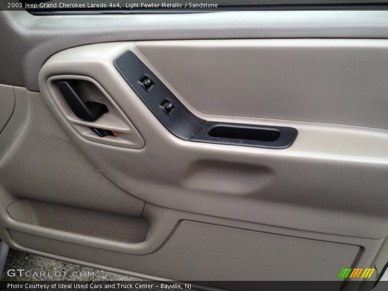 Light Pewter Metallic / Sandstone 2003 Jeep Grand Cherokee Laredo 4x4