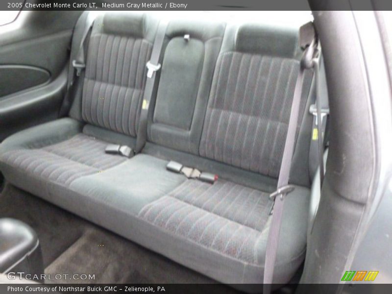 Medium Gray Metallic / Ebony 2005 Chevrolet Monte Carlo LT