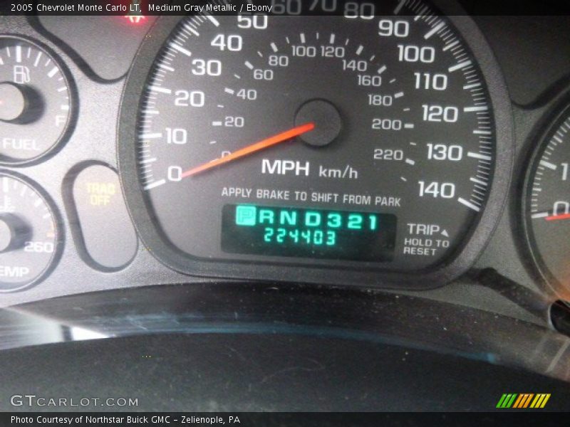 Medium Gray Metallic / Ebony 2005 Chevrolet Monte Carlo LT