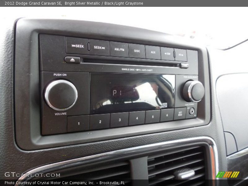 Bright Silver Metallic / Black/Light Graystone 2012 Dodge Grand Caravan SE