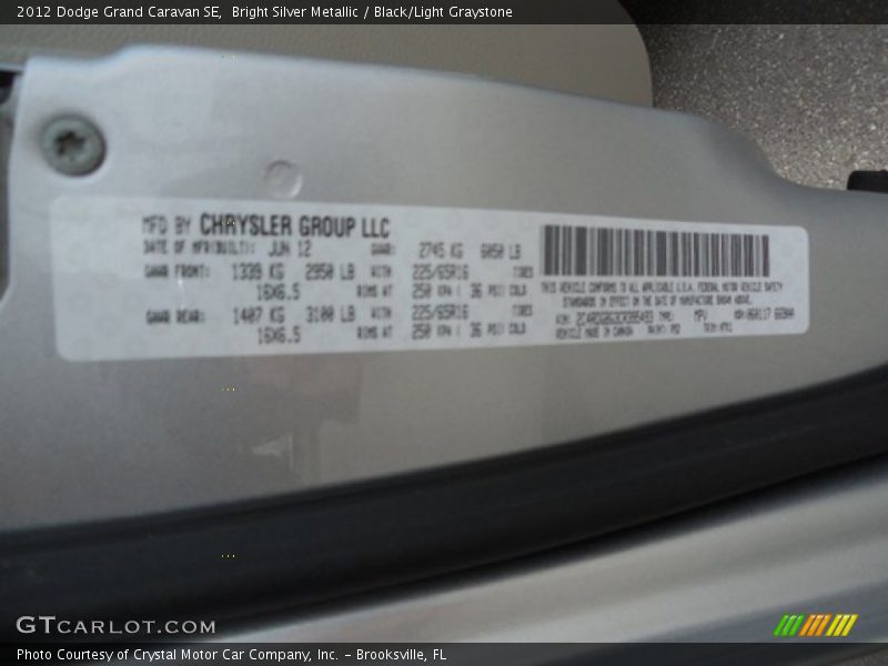 Bright Silver Metallic / Black/Light Graystone 2012 Dodge Grand Caravan SE