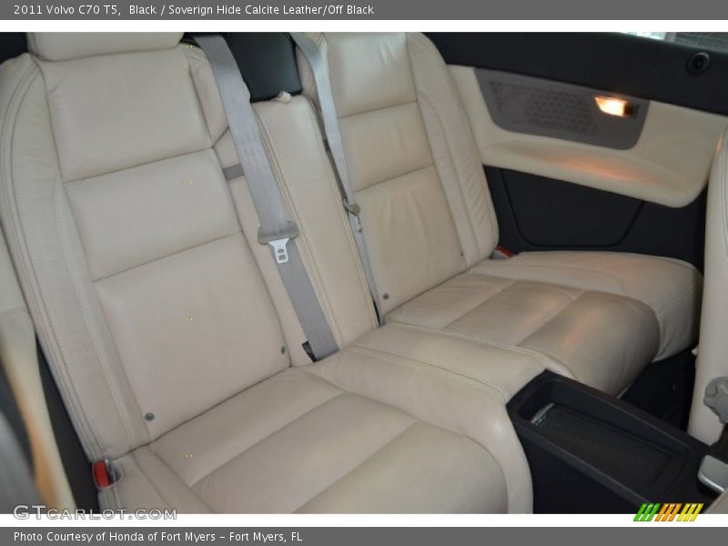 Black / Soverign Hide Calcite Leather/Off Black 2011 Volvo C70 T5