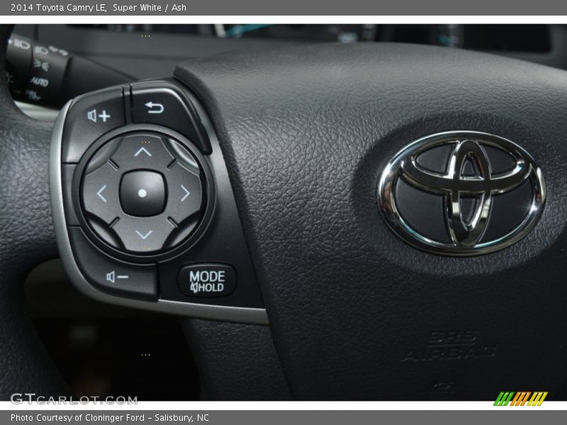 Super White / Ash 2014 Toyota Camry LE