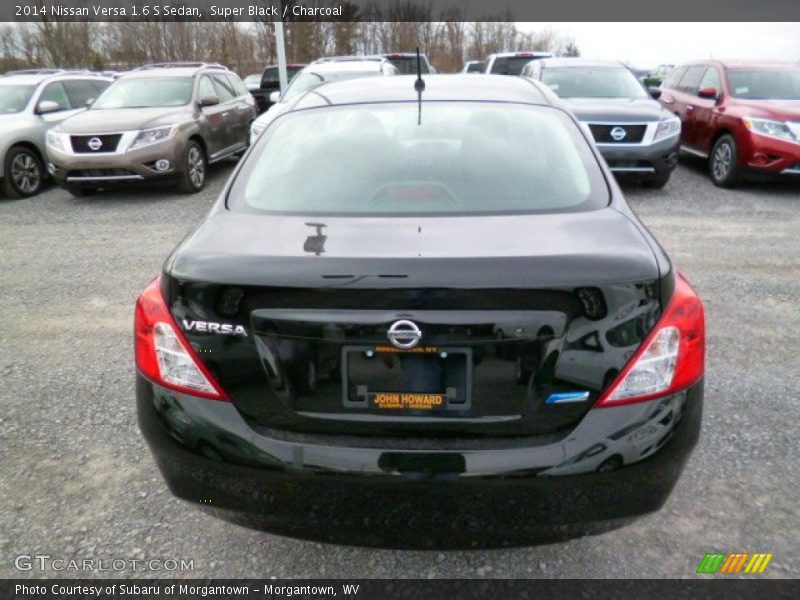 Super Black / Charcoal 2014 Nissan Versa 1.6 S Sedan