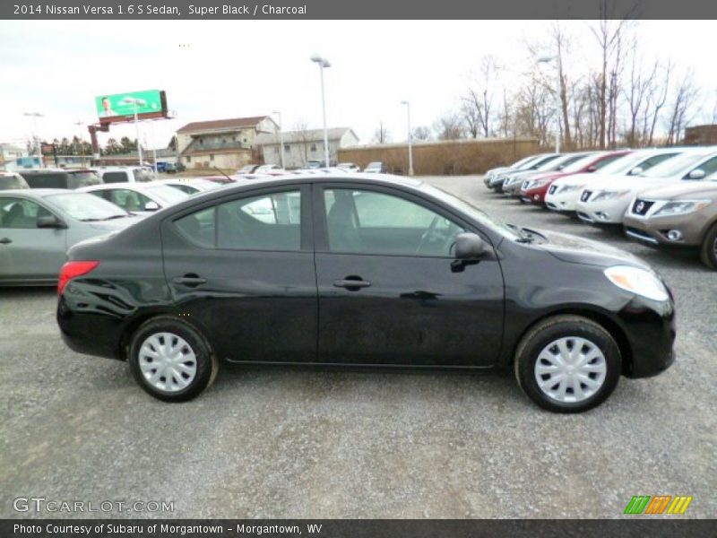 Super Black / Charcoal 2014 Nissan Versa 1.6 S Sedan