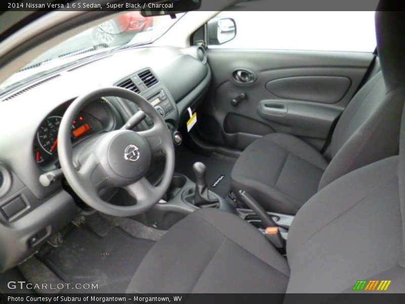 Super Black / Charcoal 2014 Nissan Versa 1.6 S Sedan
