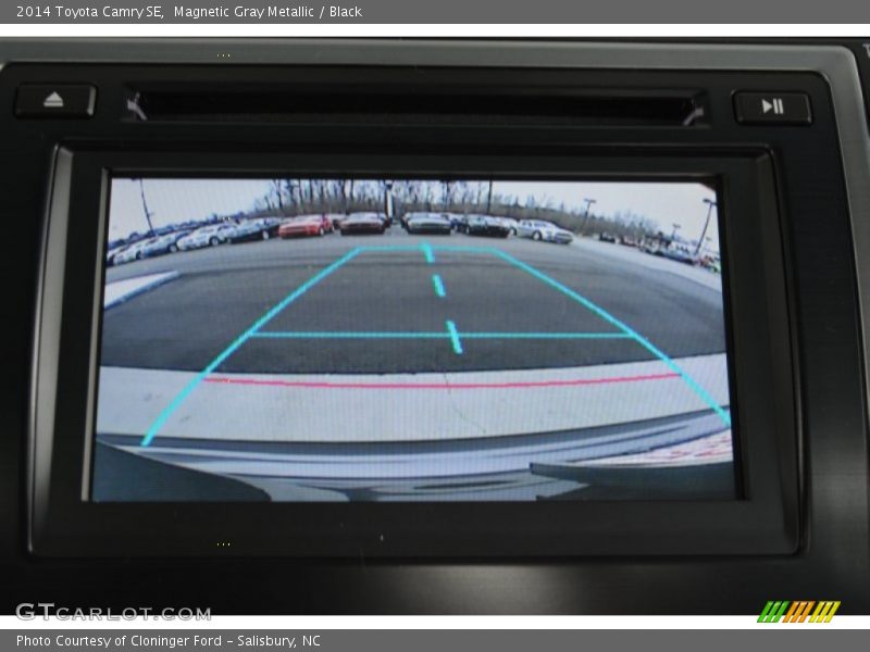 Magnetic Gray Metallic / Black 2014 Toyota Camry SE