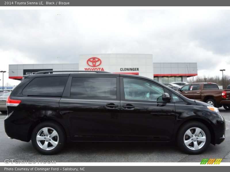 Black / Bisque 2014 Toyota Sienna LE