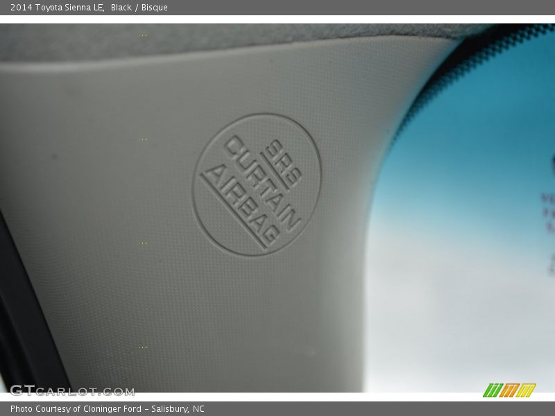 Black / Bisque 2014 Toyota Sienna LE